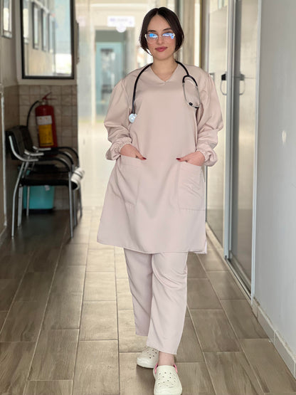 Serena - tenue médicale pour femme -moyenne